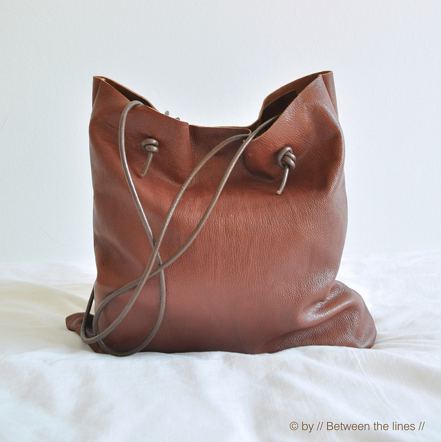 Simple Leather Bag Tutorial - SEWTORIAL